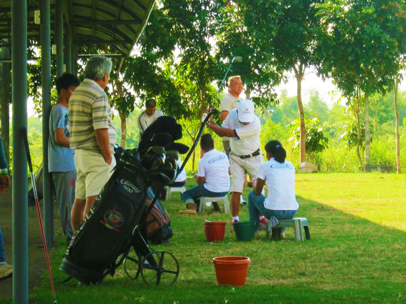 golf driving range haciendas de naga