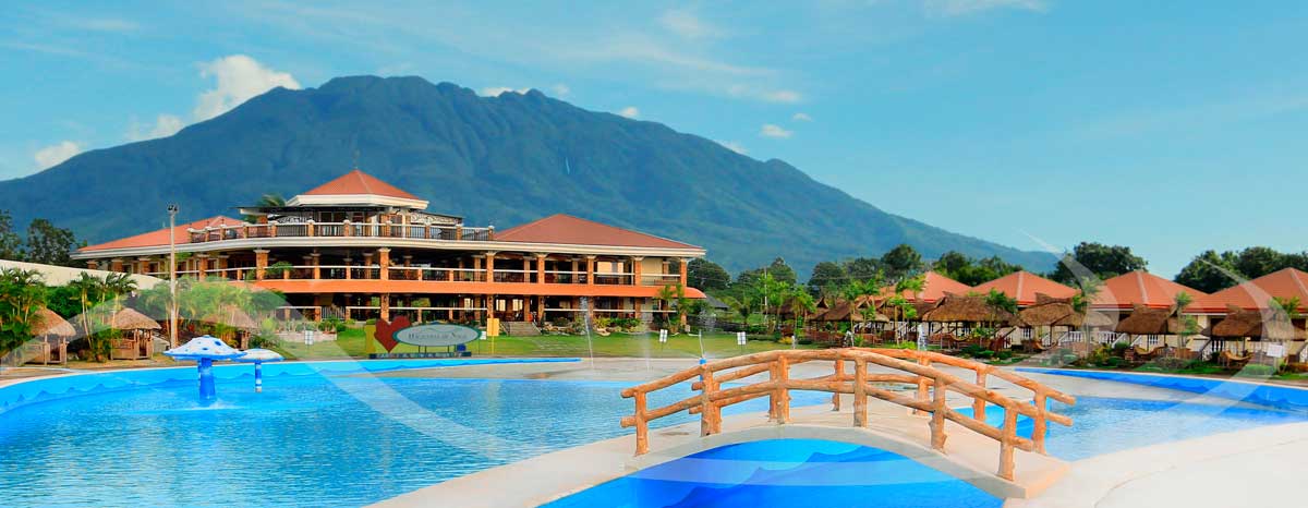 Haciendas De Naga Resort Wave Pool and Country Club